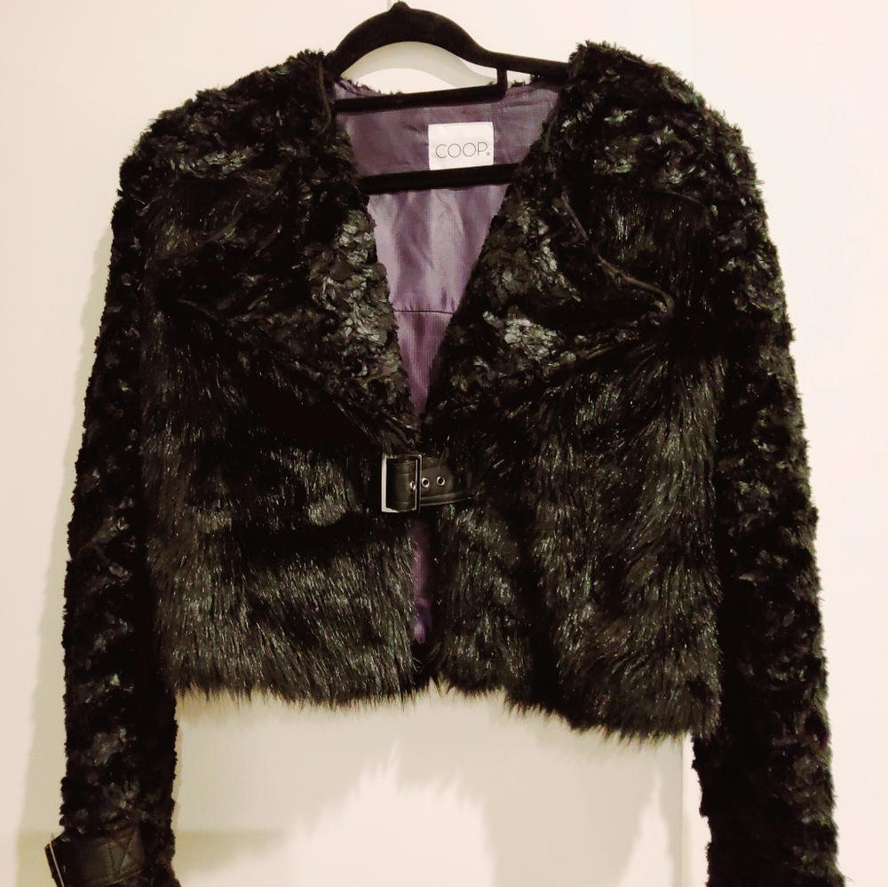 Trelise Cooper Apocalypse Faux Fur Jacket - Picture 2 of 5